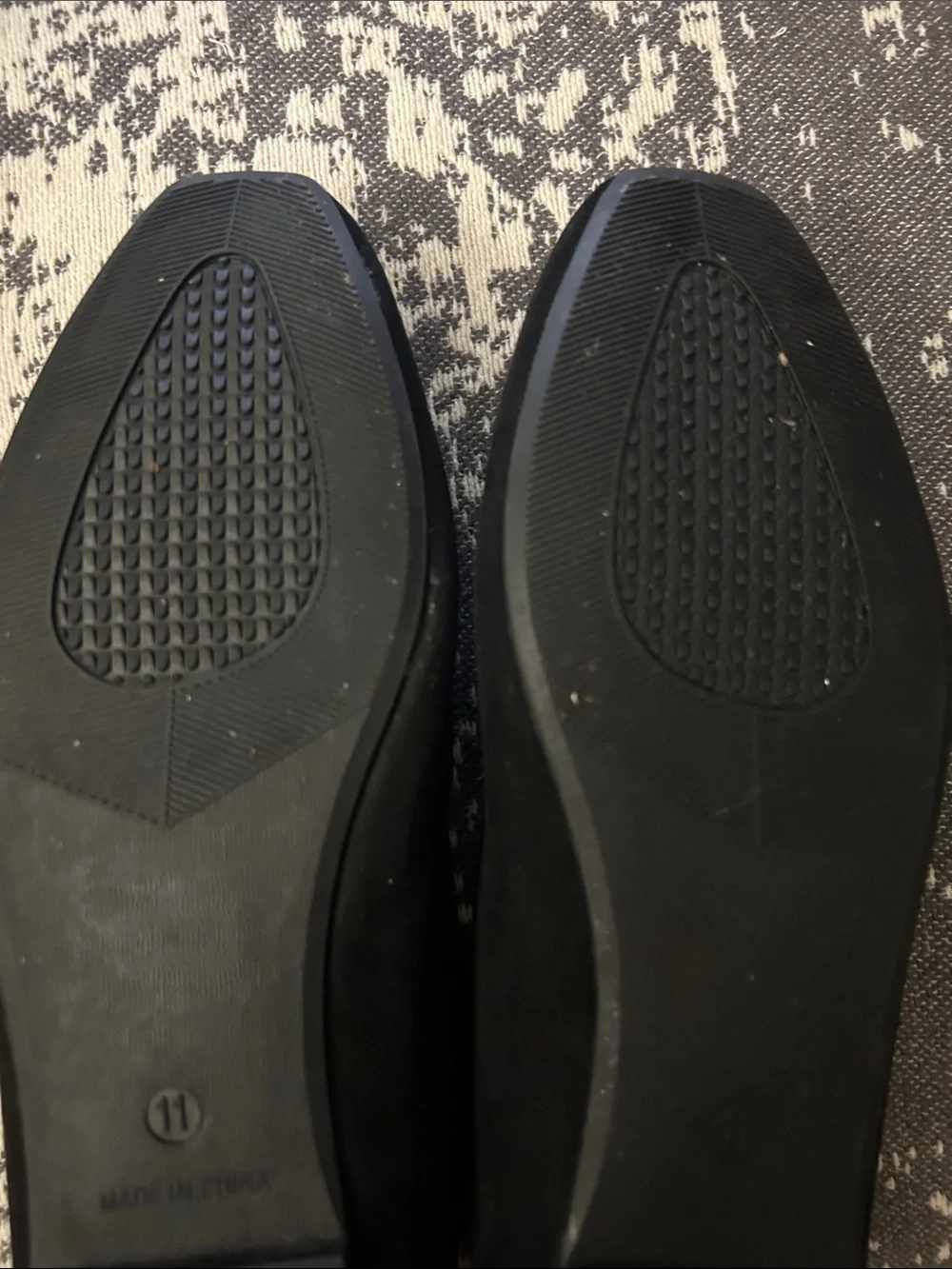 AFEETSING Black Round Toe Ballet Flats with Bow size 11 GUC